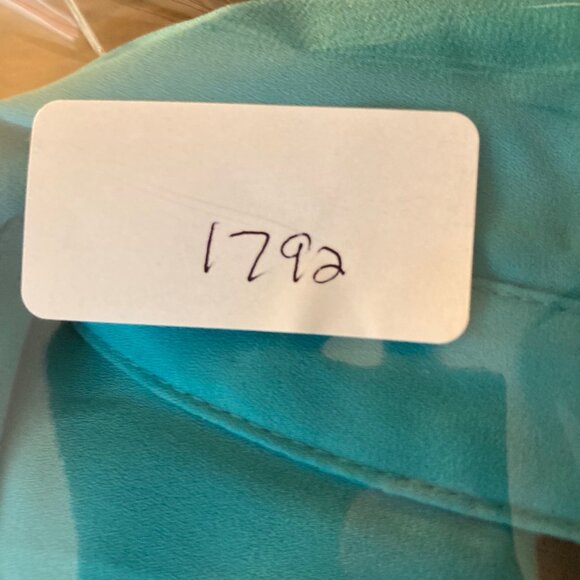 Worthington V Neck Button Shirt Turquoise S Polyester Hidden Button Placket - Picture 9 of 9